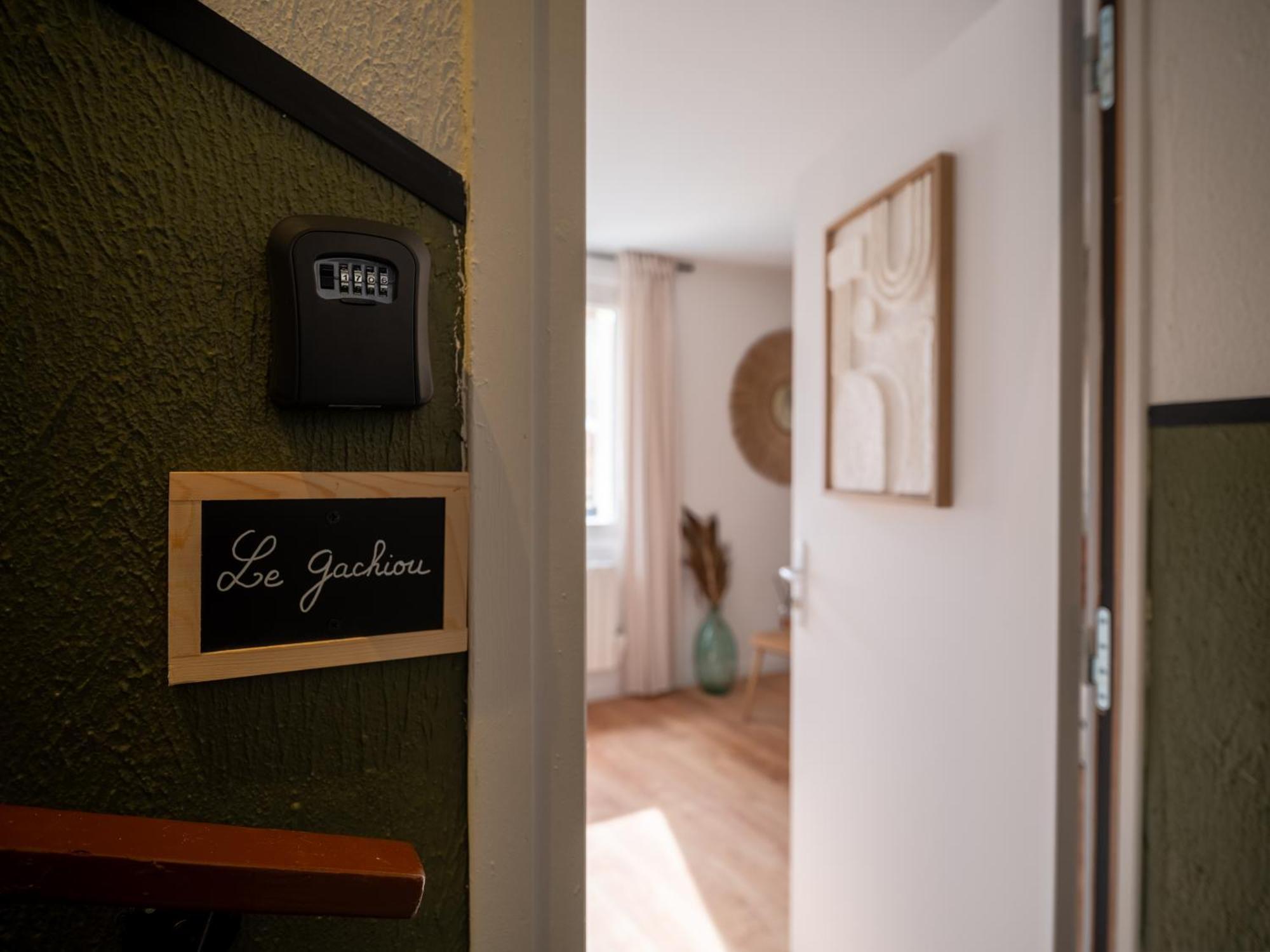 Le Gachiou - Studio 2 Couchages - Centre Historique Aubagne Exteriör bild